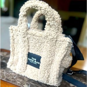 MARC Jacobs Teddy Small tote New *price firm*